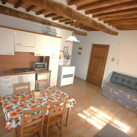 Ferienwohnung Lo Scricciolo Montecastelli Pisano Exterior foto