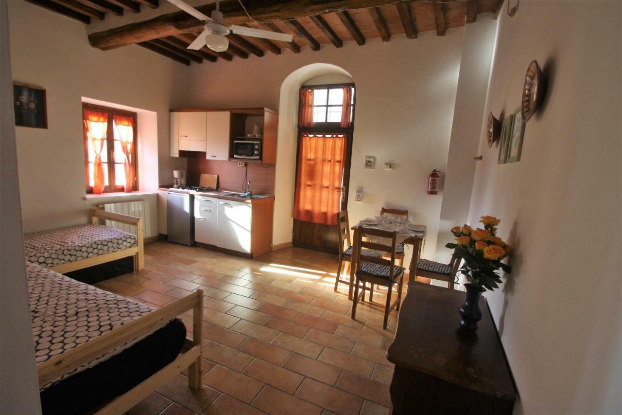 Ferienwohnung Lo Scricciolo Montecastelli Pisano Exterior foto